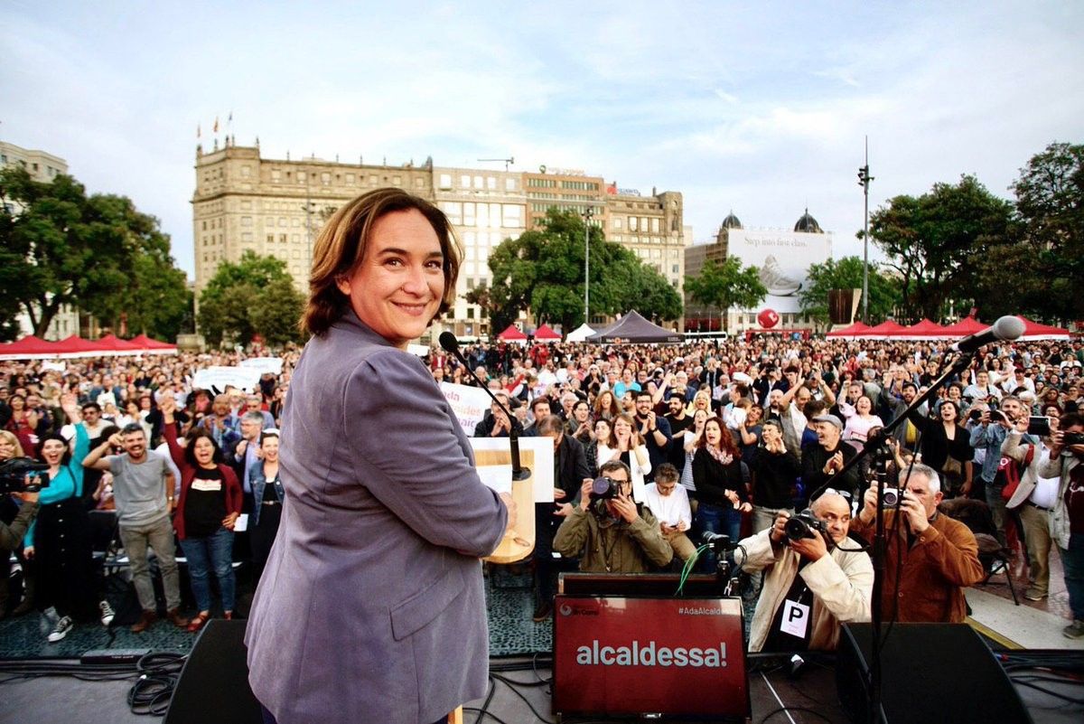 Ada Colau, durant el míting central de Barcelona en Comú a plaça de Catalunya.
