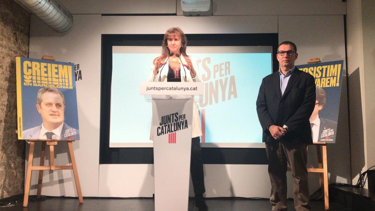 Laura Borràs i Jaume Alonso-Cuevillas, aquest divendres a la seu de JxCat