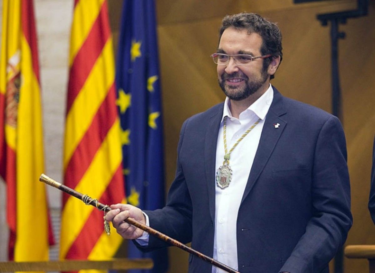 Juli Fernàndez, en la seva investidura com alcalde de Sabadell, l'any 2015.