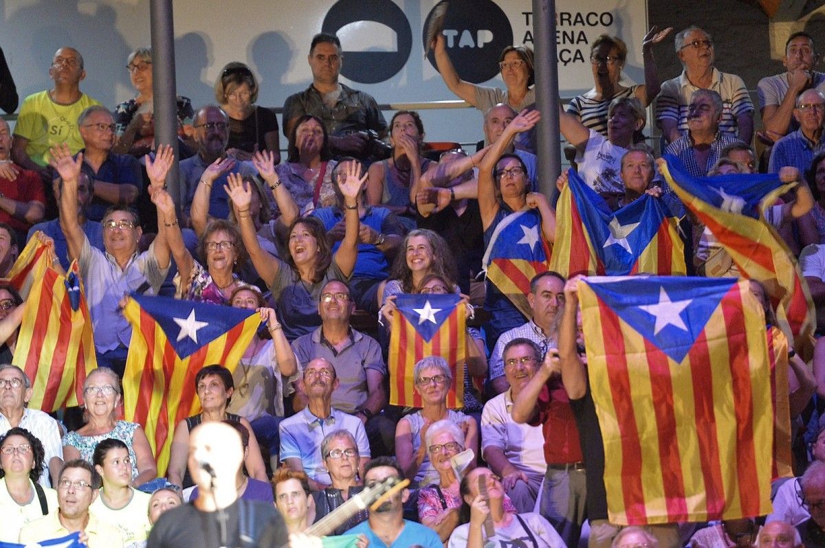 Independentistes al míting de Tarragona