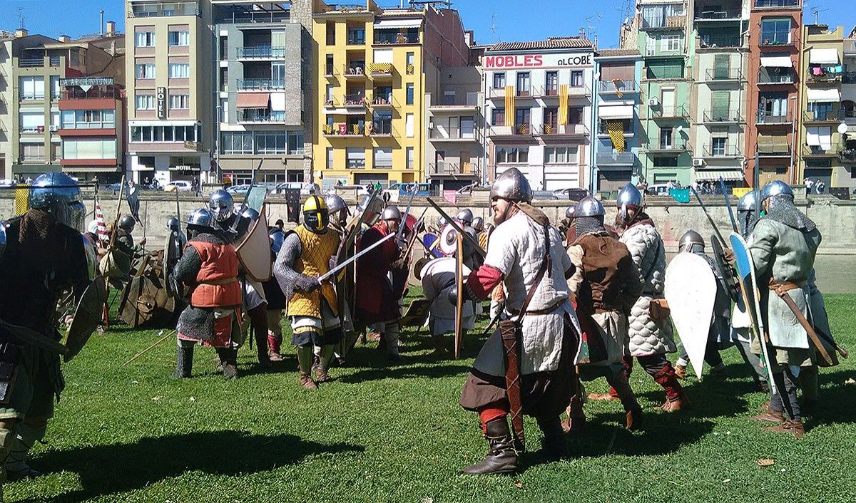 Una de les exhibicions medievals de l'Harpia de Balaguer