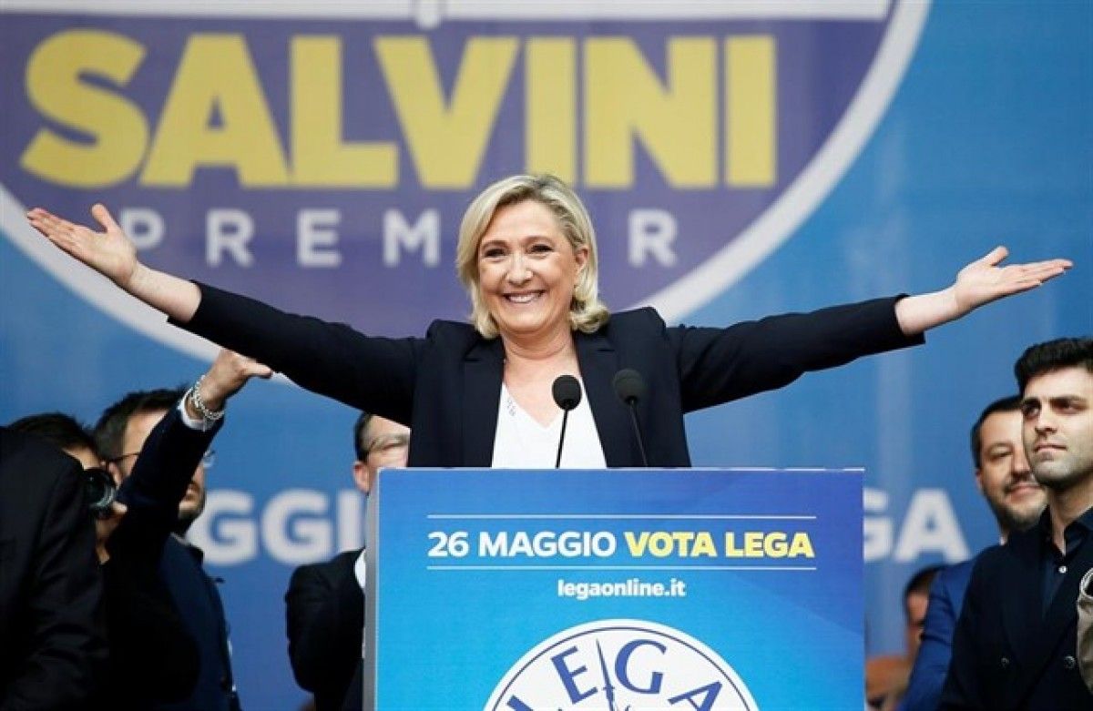 Marine Le Pen en un acte de la Lliga Nord de Matteo Salvini.