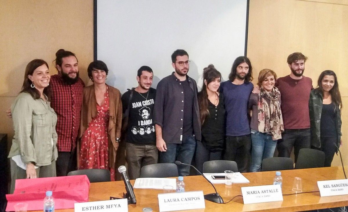 Roda de premsa d'Itaca Band, amb representants de la Generalitat i l'alcaldessa de Montcada i Reixac
