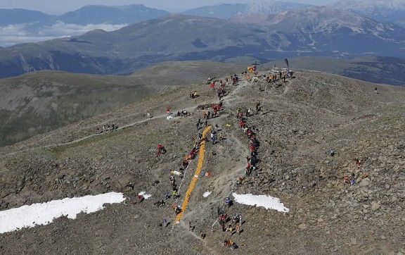 Els atletes van pujar al cim del Puigmal