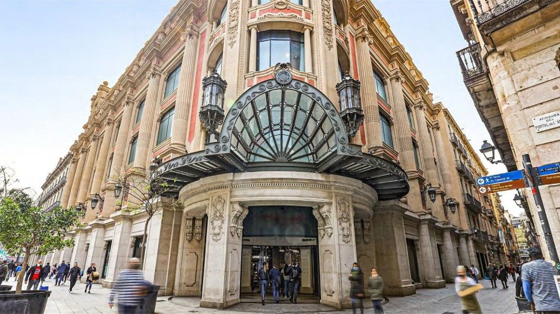 L'edifici del Corte Inglés a Portal de l'Àngel