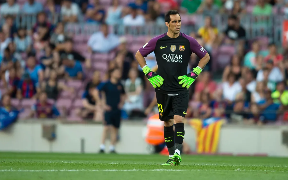 Claudio Bravo penja les botes als 41 anys