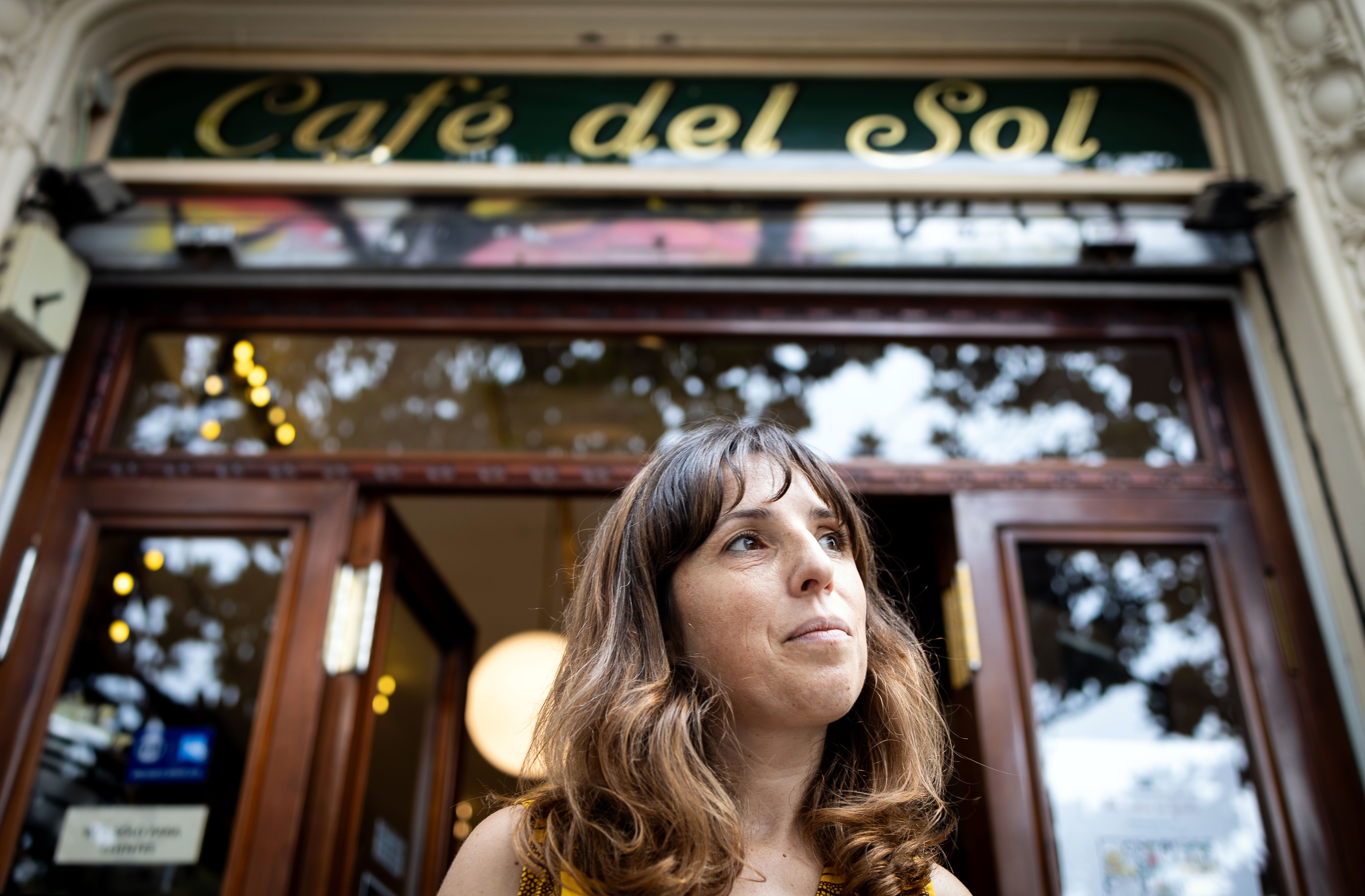 Alba Gómez, escriptora Café del Sol