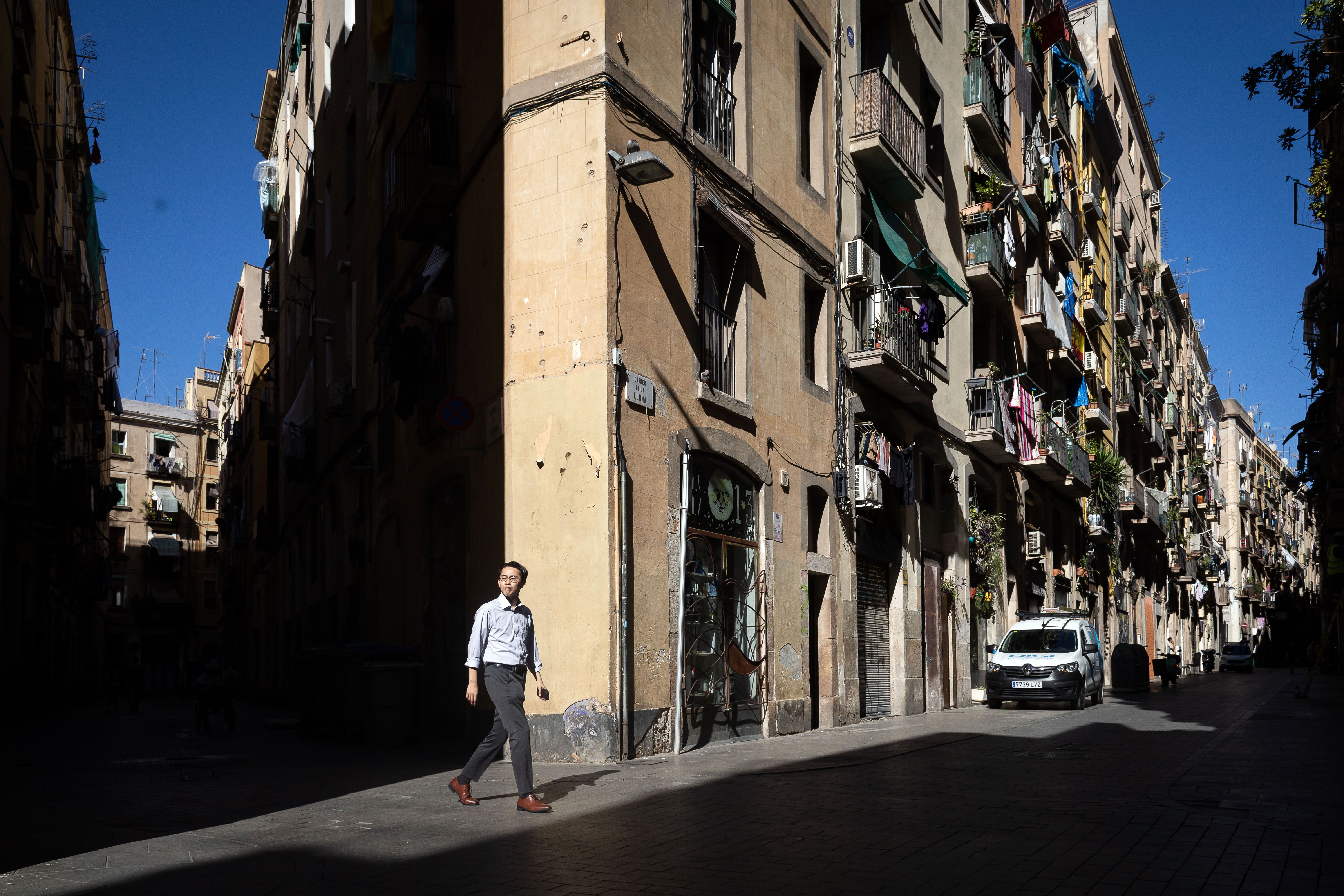 Edificis del centre de Barcelona, en imatge d'arxiu