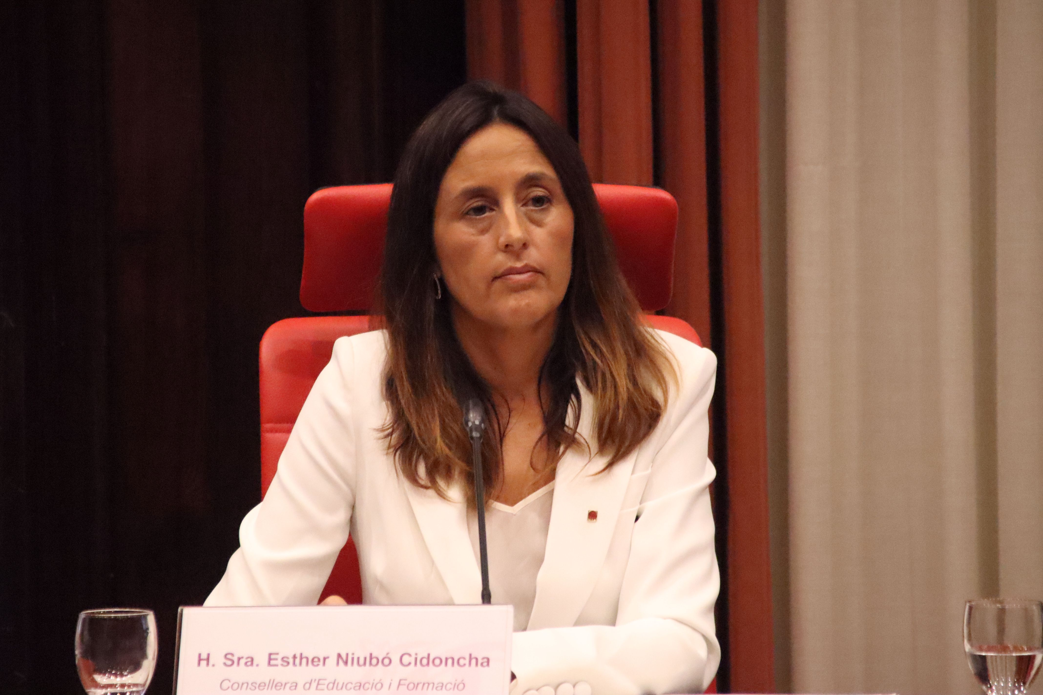 La consellera d'Educació, Esther Niubó, aquest dijous al Parlament