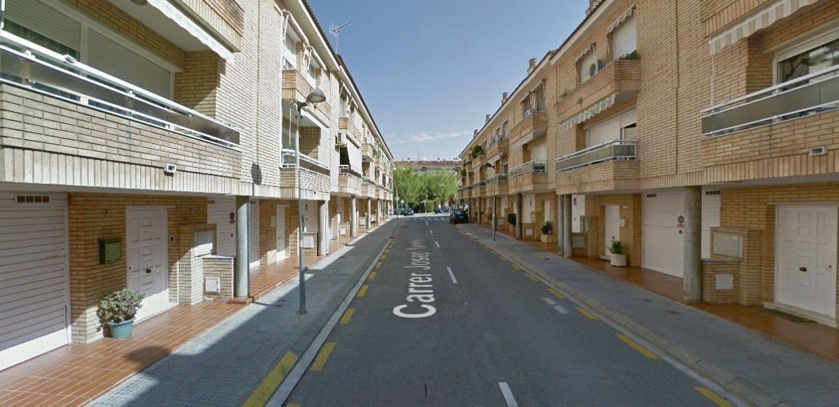 El carrer de Josep Sentís de Rubí, on s'haurien produït part dels robatoris.