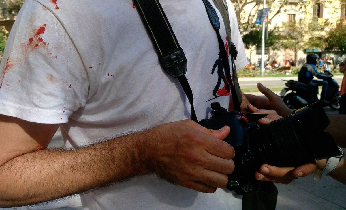 Jordi Puig, fotògraf aficionat, ha resultat ferit