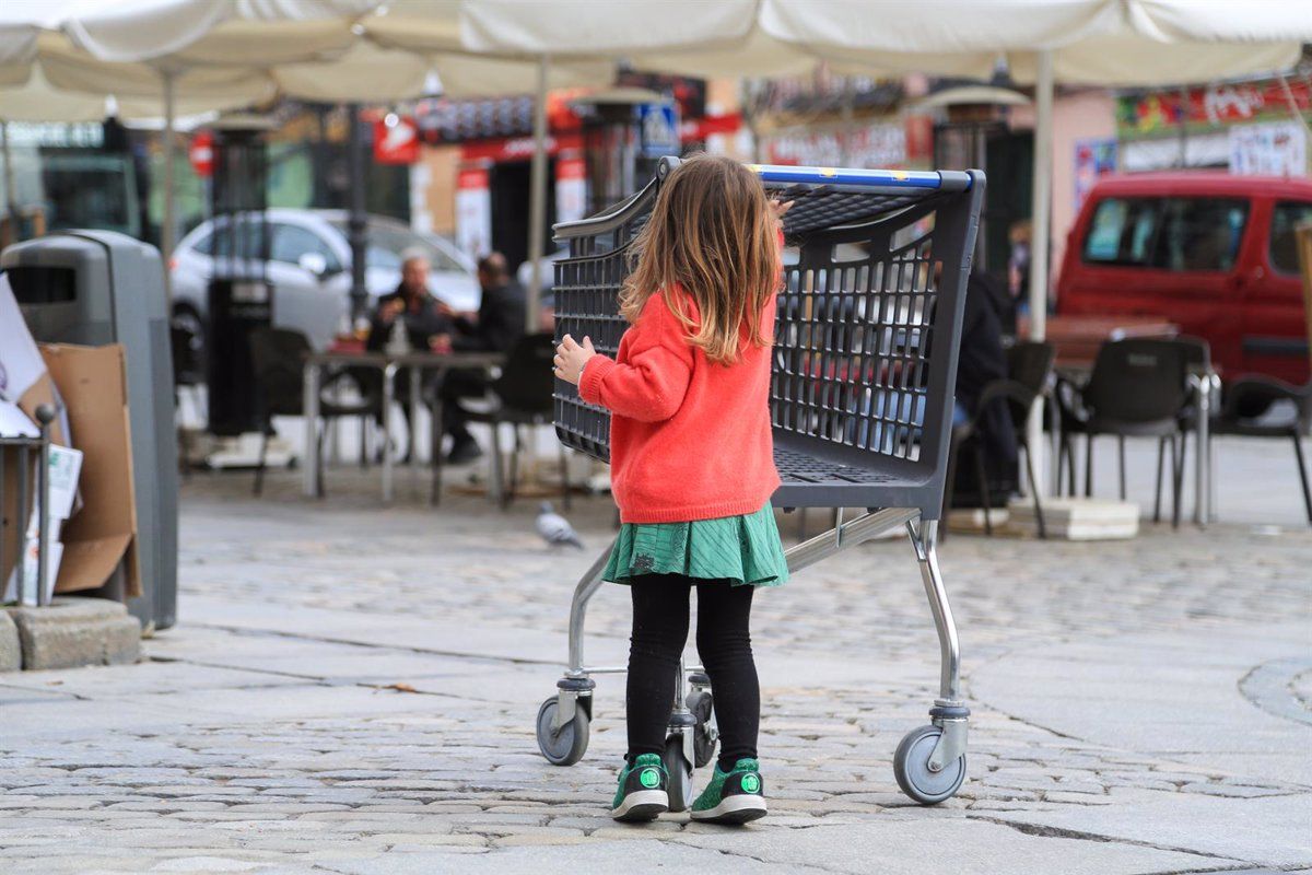 Algunes famílies vulnerables, obligades a tornar ajudes