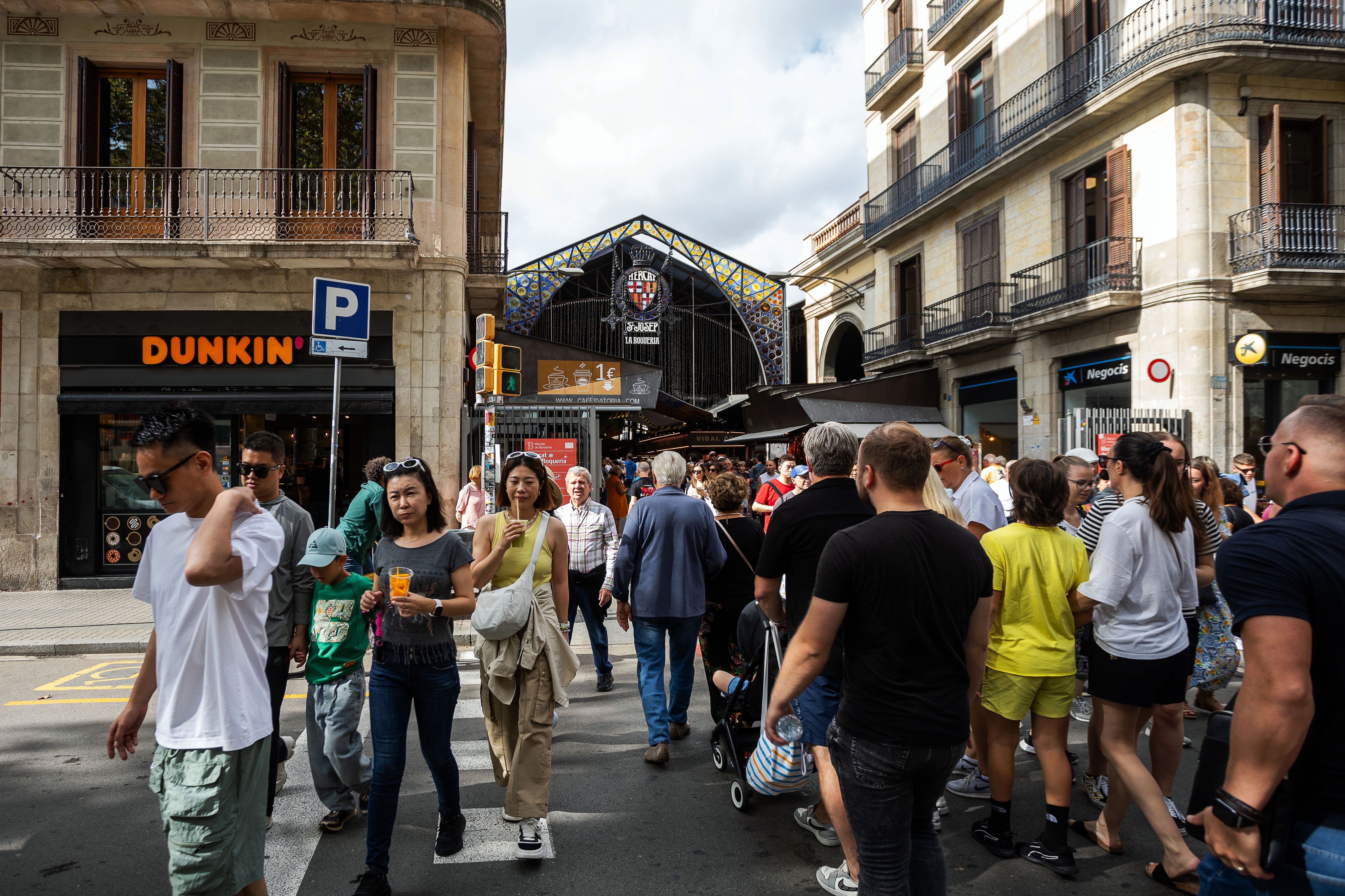 El Mercat de la Boqueria, des de la Rambla