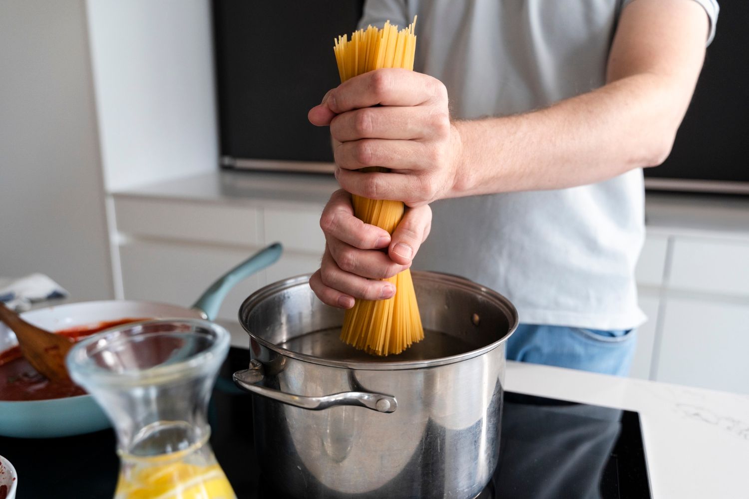 Una de les errades més comunes a l'hora de cuinar la pasta a casa és que s'enganxi a l'olla