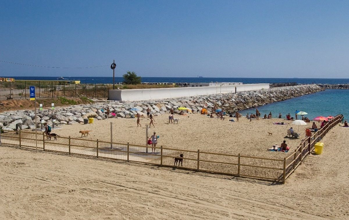 La platja de Llevant de Barcelona, en una imatge d'arxiu