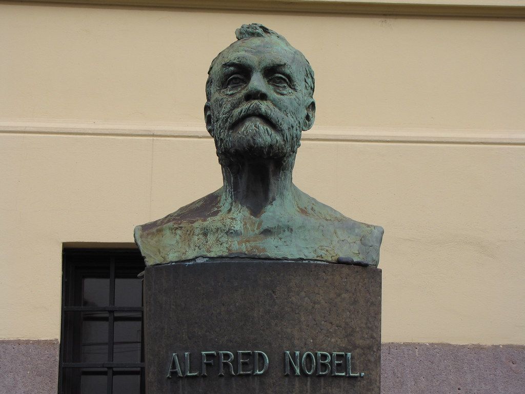 L'estàtua d'Alfred Nobel a Noruega