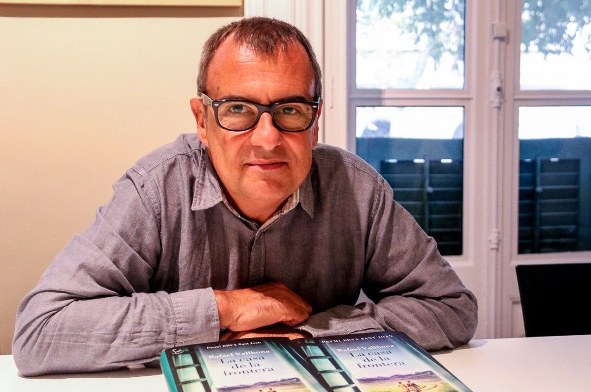 Rafael Vallbona, autor de «La casa de la frontera»