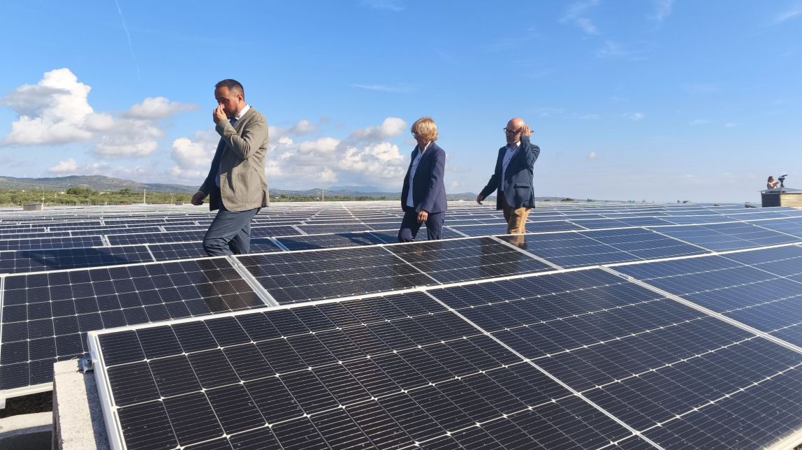 Nova planta fotovoltaica al CAT de l'Ampolla