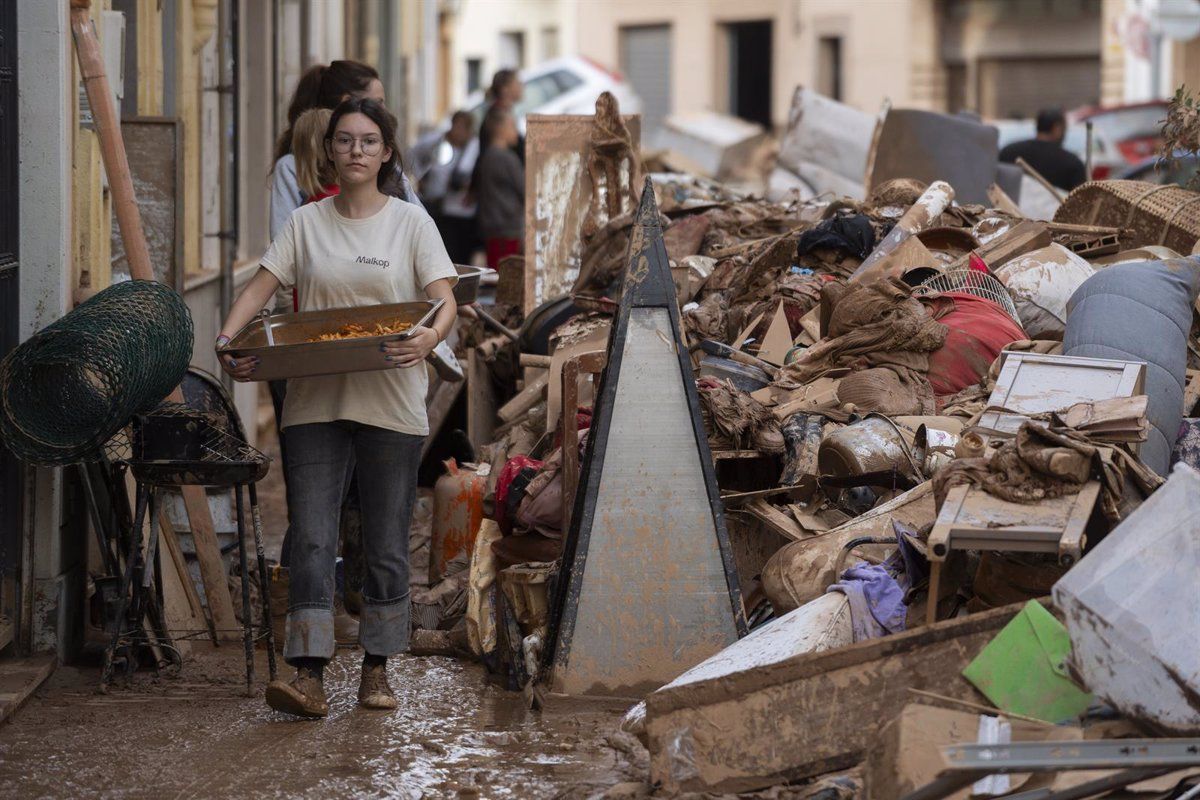 Voluntaris i veïns es mobilitzen al País Valencià aquest diumenge