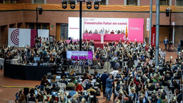 assemblea nacional comuns hugo fernández