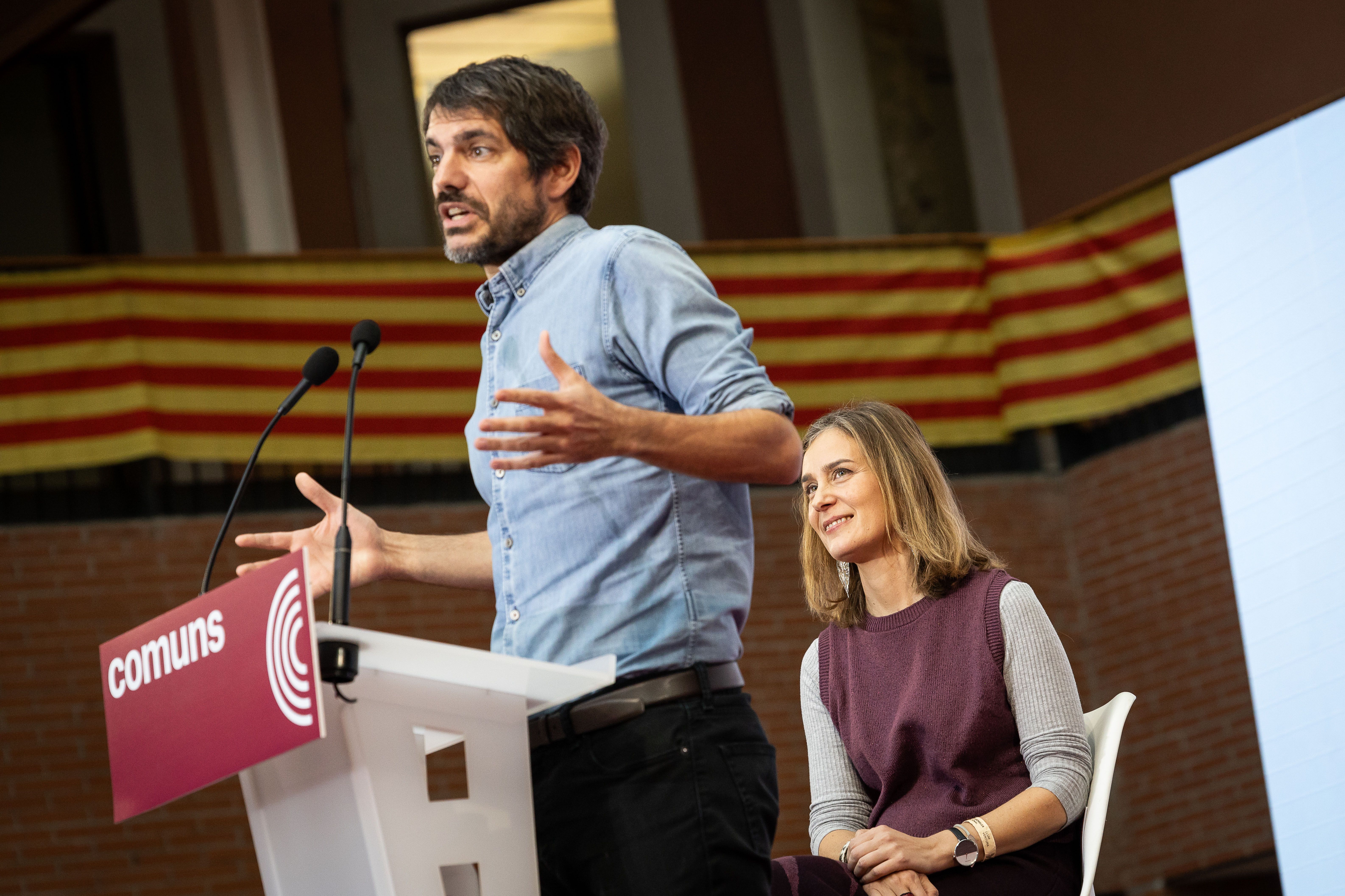 Jéssica Albiach i  Ernest Urtasun, durant l'assemblea nacional dels comuns