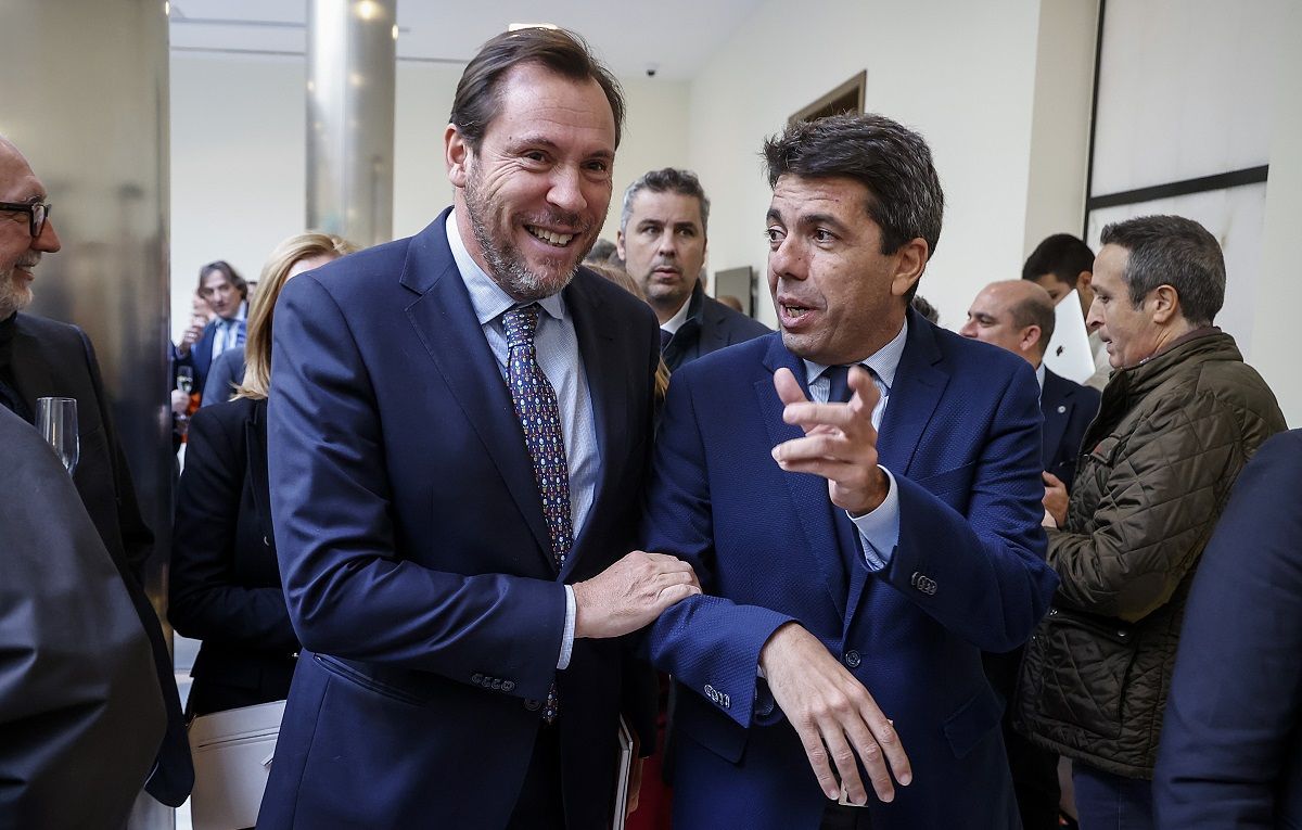 Carlos Mazón i Óscar Puente, en una visita al Port de València