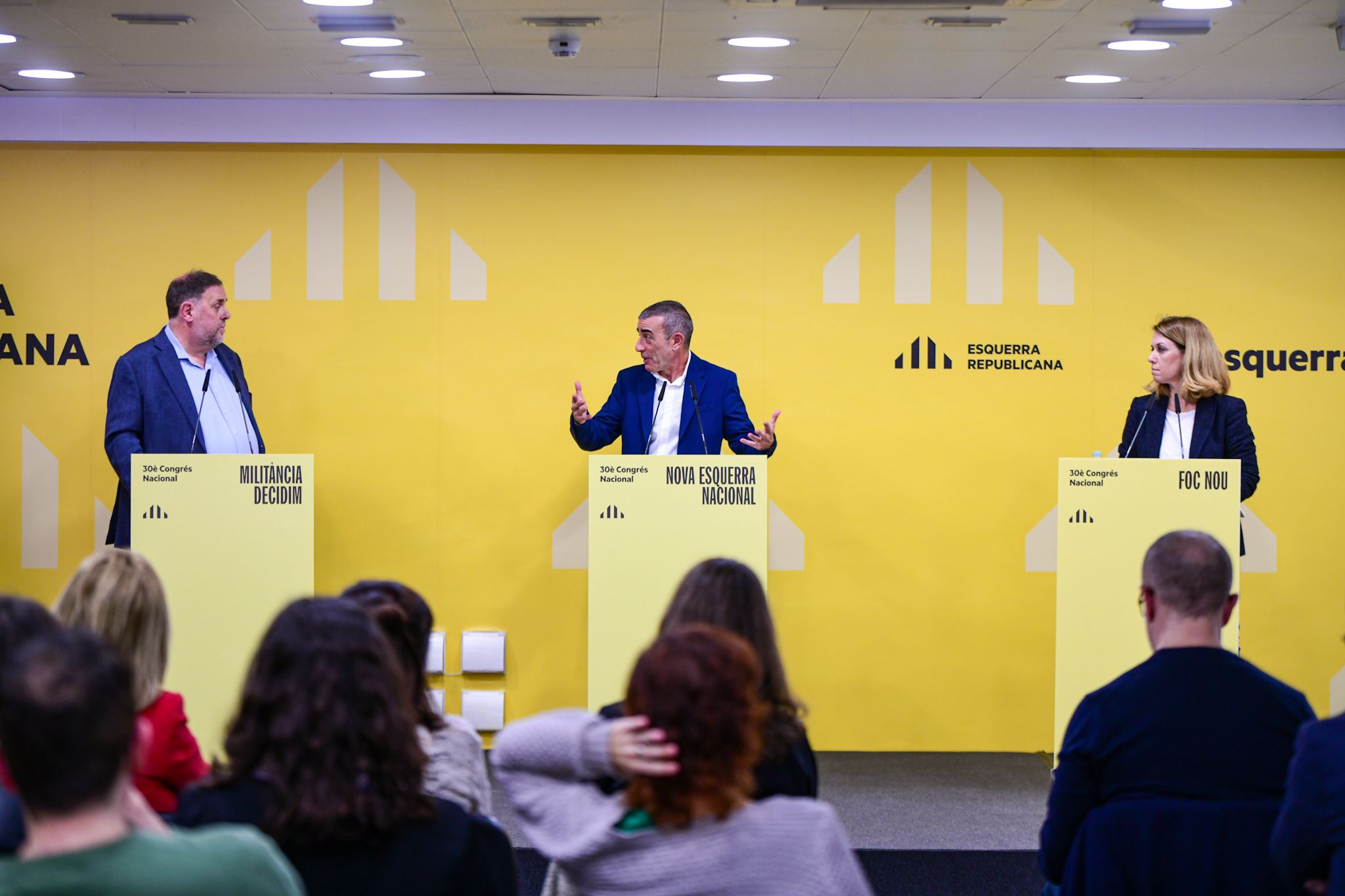 Oriol Junqueras, Xavier Godàs i Helena Solà, durant el debat entre els candidats a la presidència.