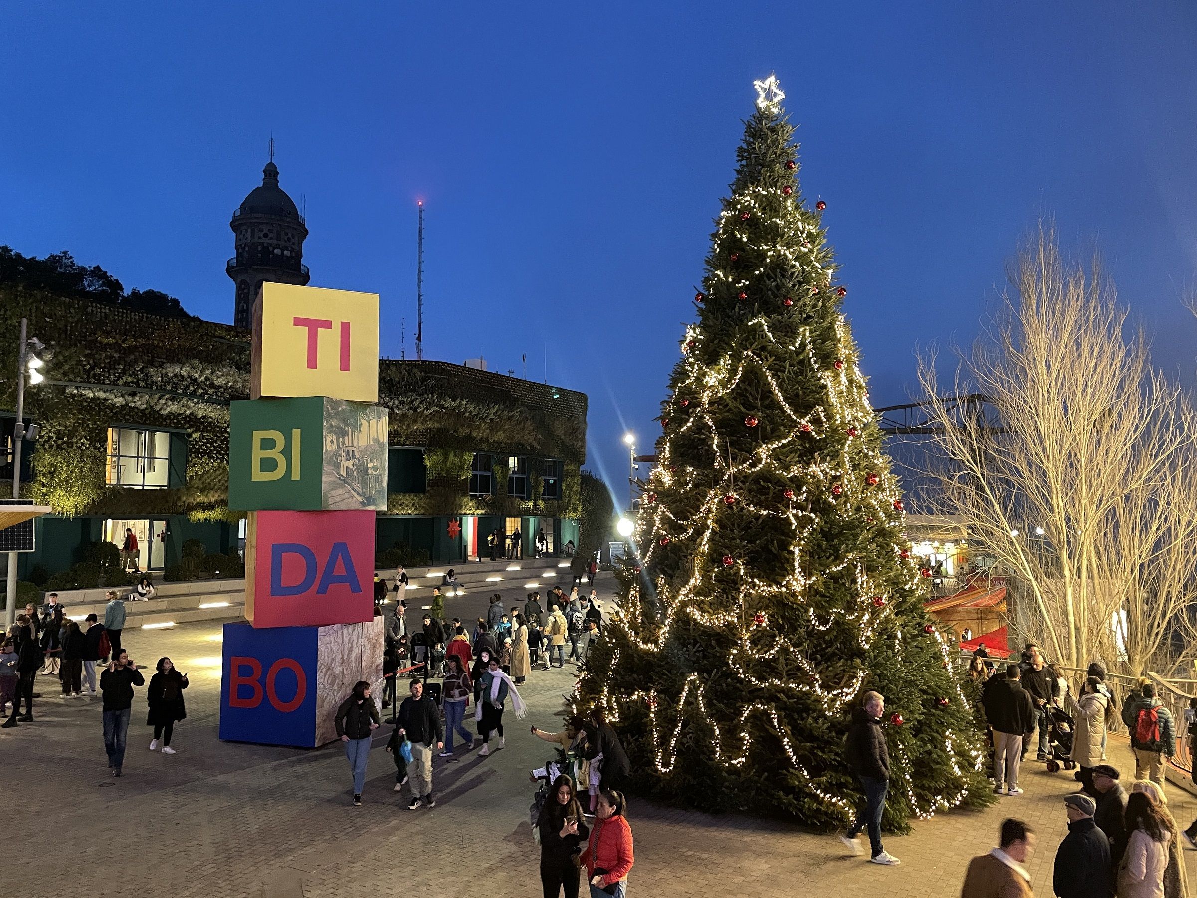 Nadal al Tibidabo, sense núvols ni precipitacions