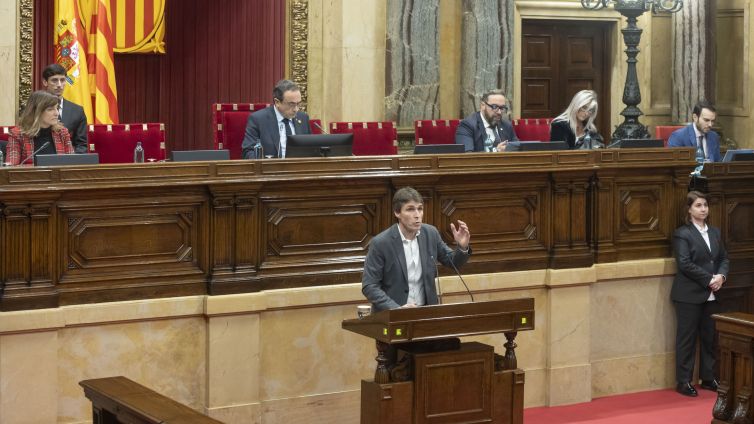 Salvador Vergés, diputat de Junts, durant el debat d'aquest matí