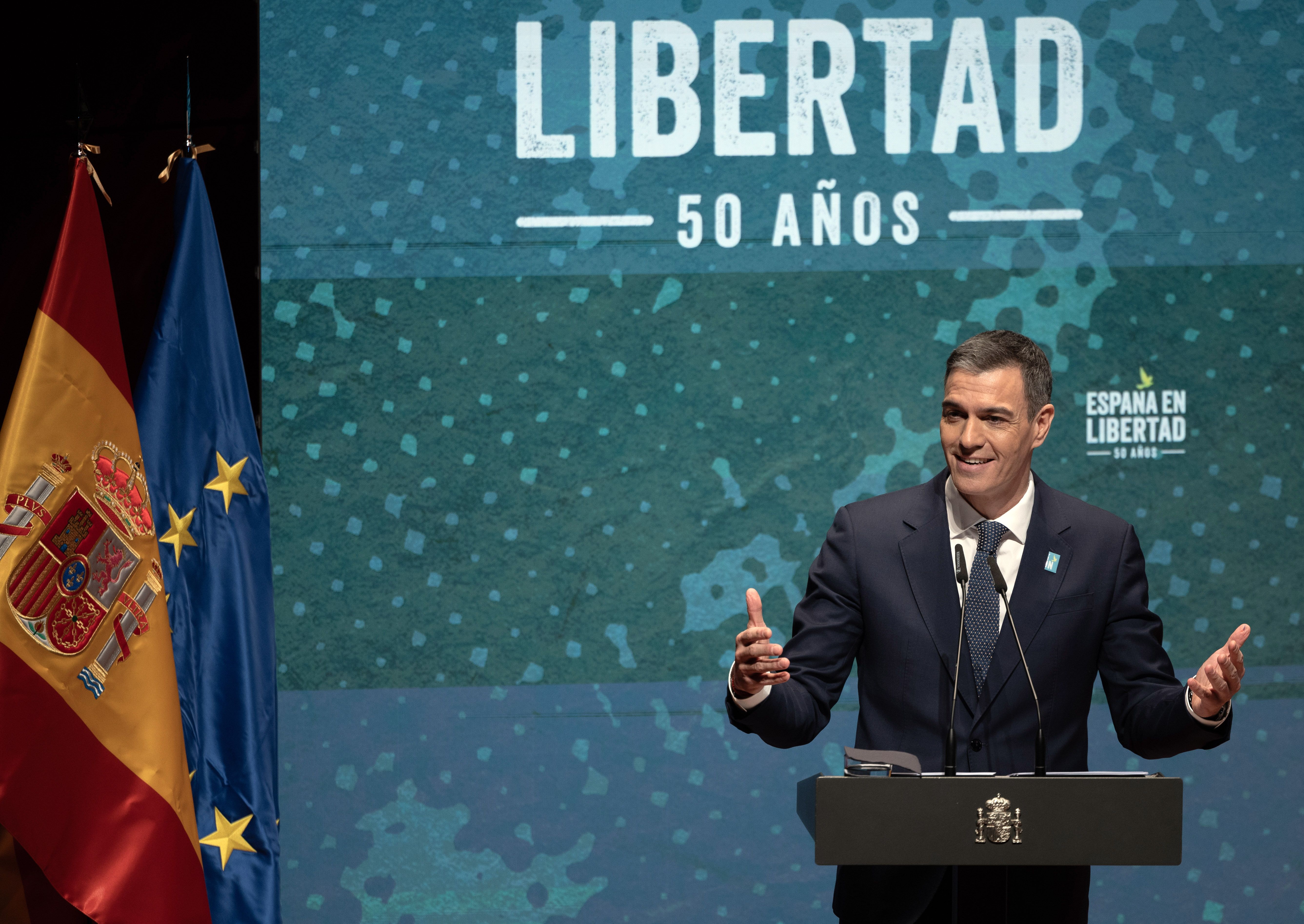 Pedro Sánchez, en la innauguració dels actes pels 50 anys de la fi de la dictadura franquista