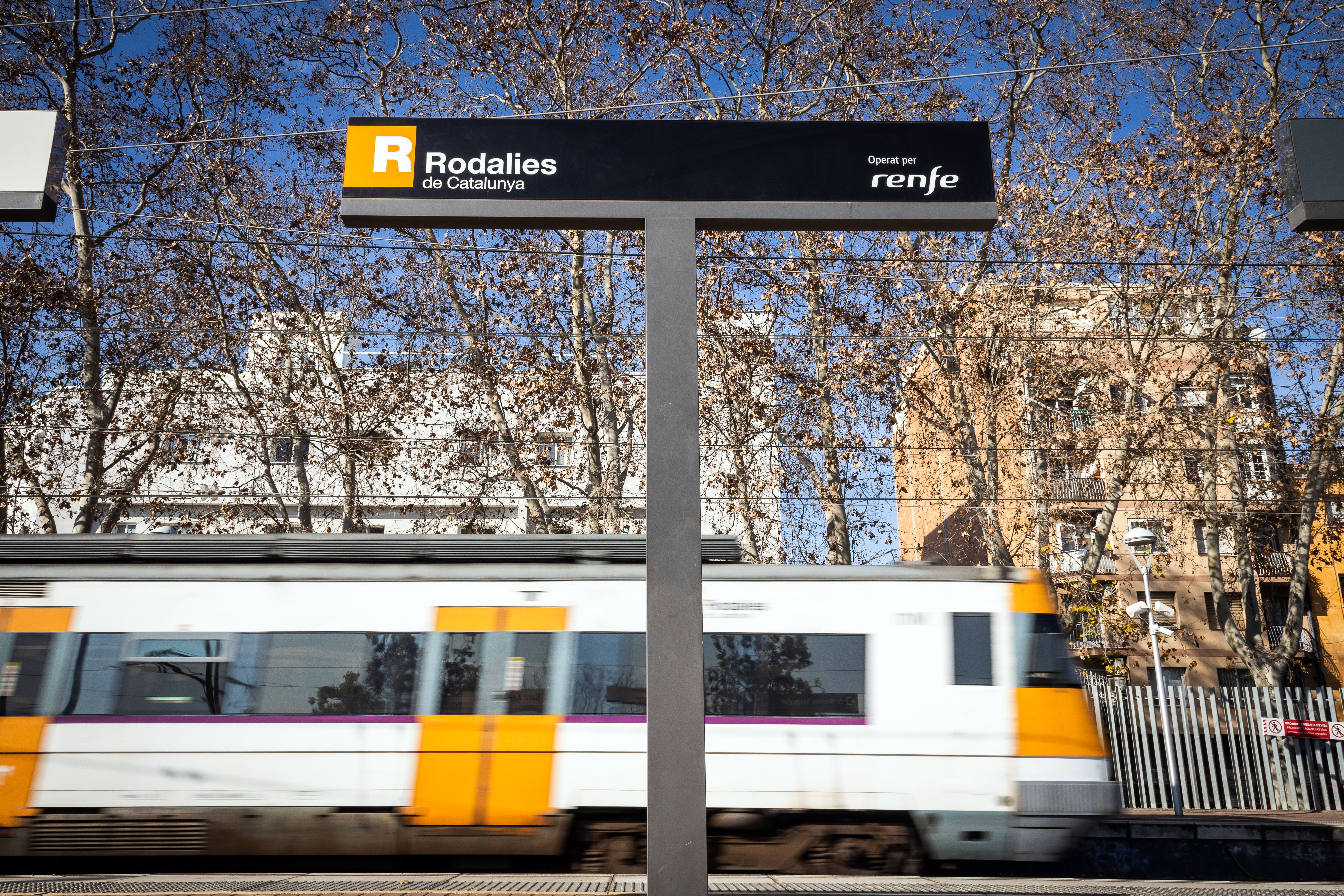 rodalies R1 Renfe Adif Sant Adrià de Besòs