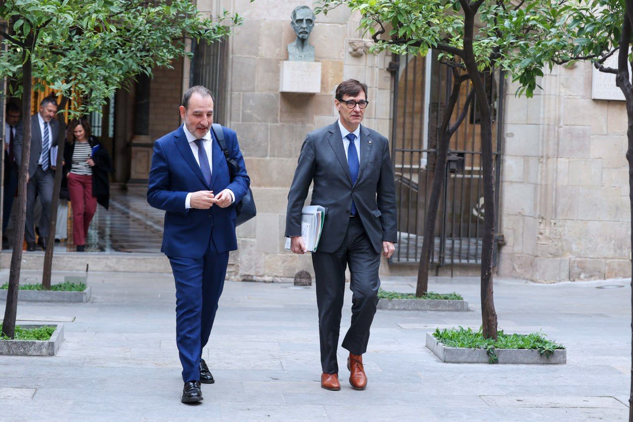 El president de la Generalitat, Salvador Illa, i el conseller de Justícia, Ramon Espadaler