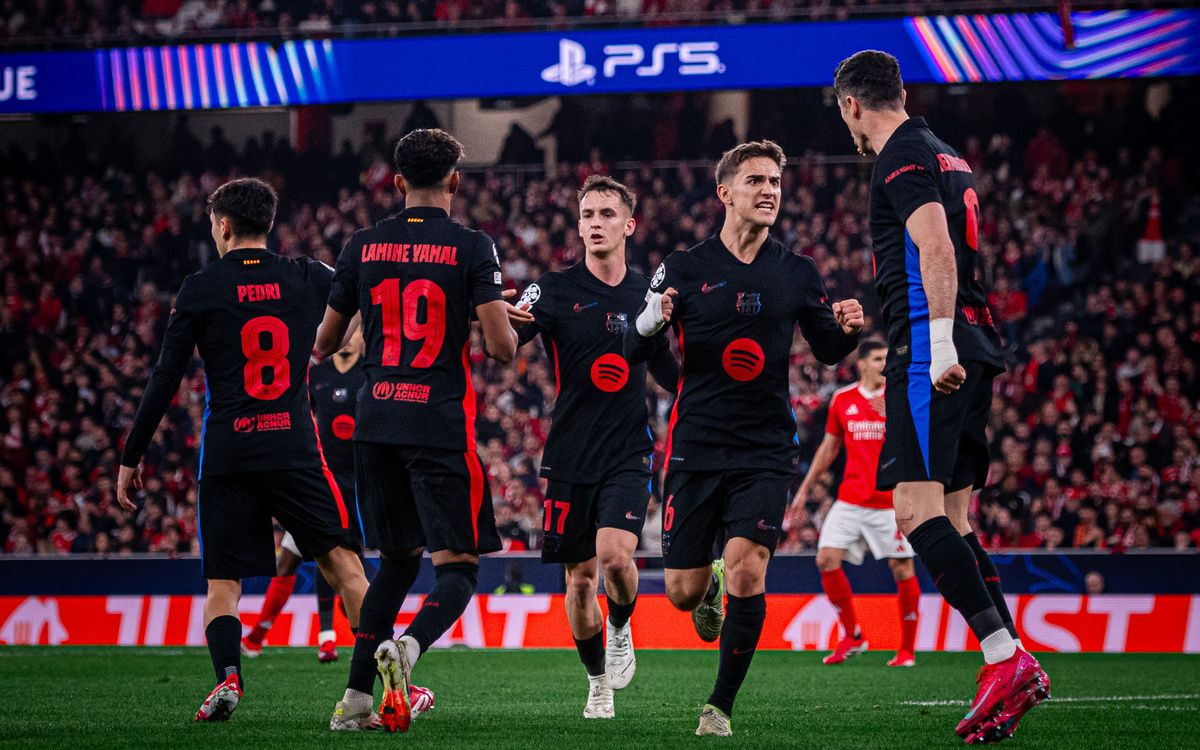 Els jugadors del Barça celebren un gol contra el Benfica