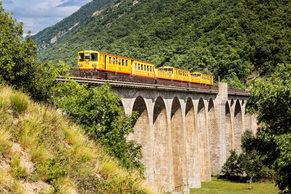 El Canari recorre part de la Catalunya Nord