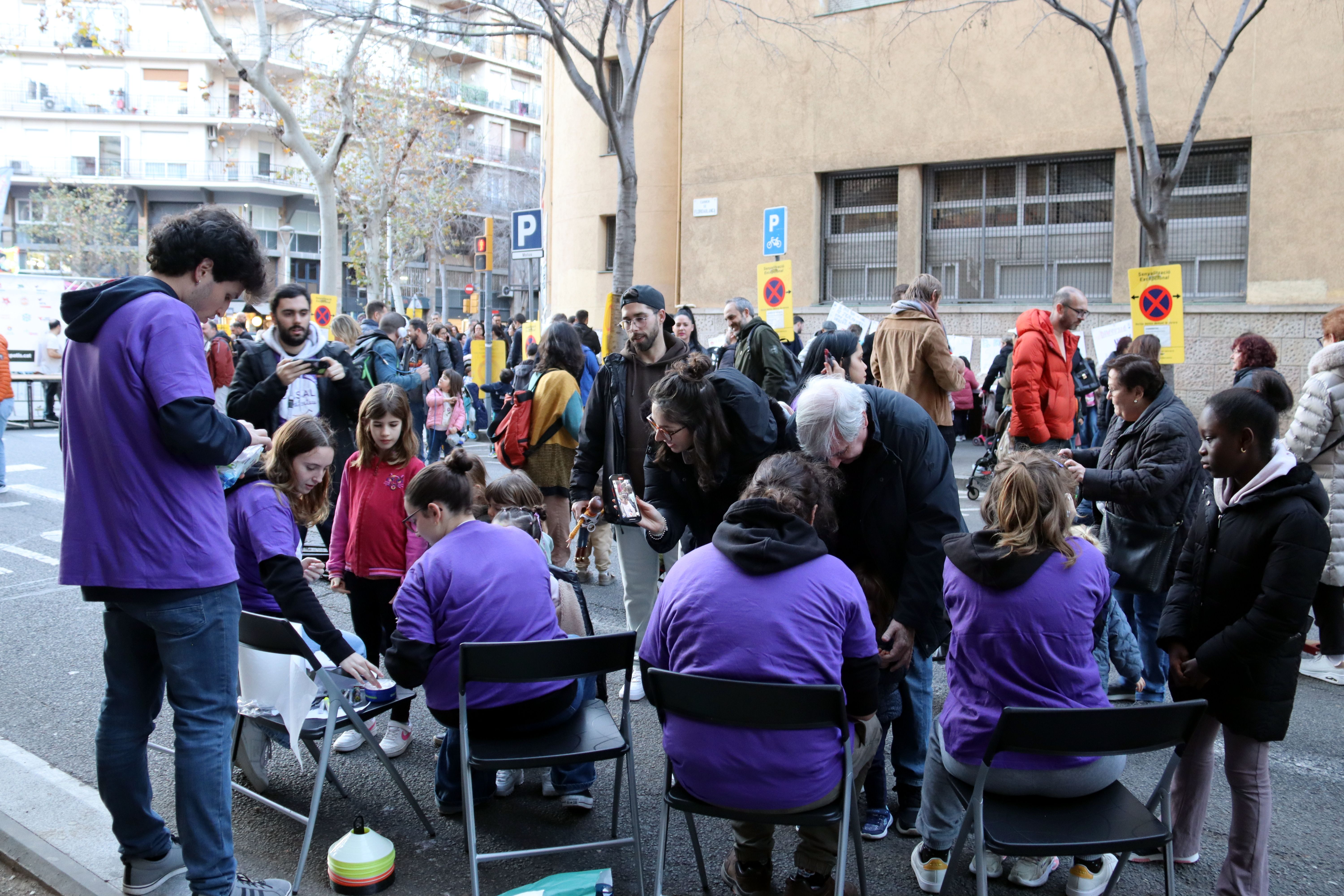 Acte de reivindicació dels patis escolars davant les queixes de soroll