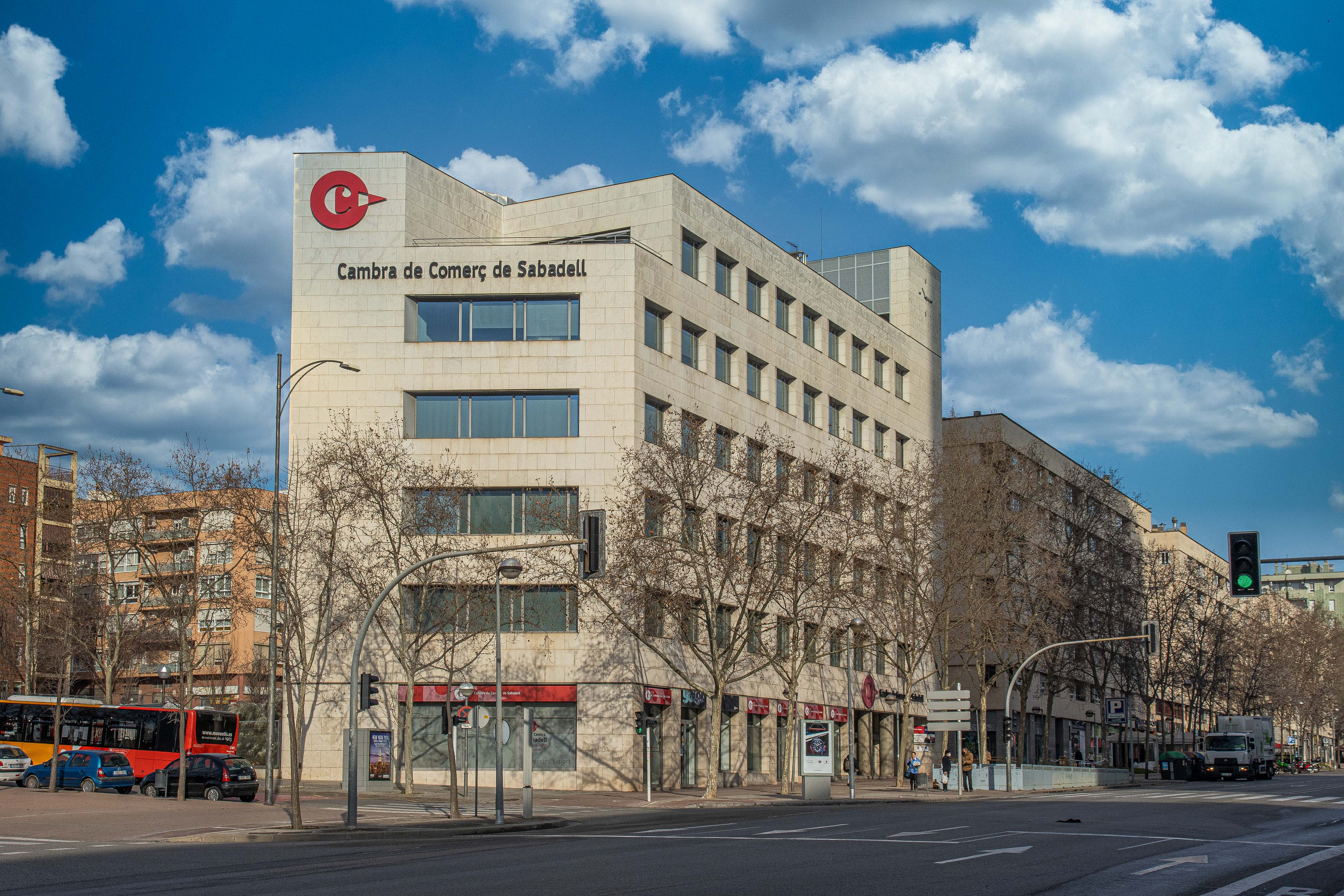 Edifici de la Cambra de Sabadell.