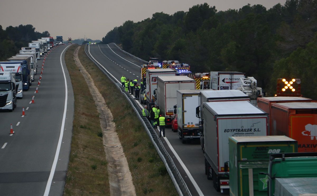 L'accident mortal a l'Hospitalet de l'Infant que va provocar el caos a l'AP 7