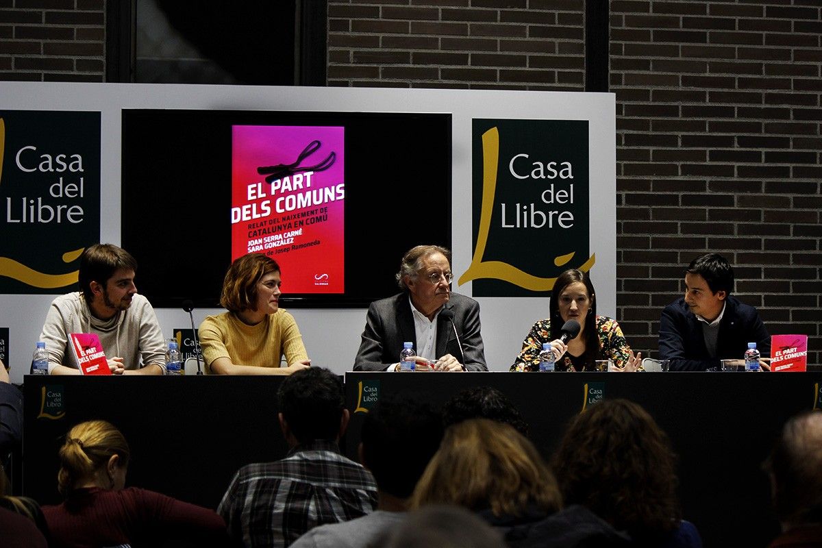 Presentació del llibre  "El Part dels comuns" de Joan Serra i Sara González a la Casa del Llibre