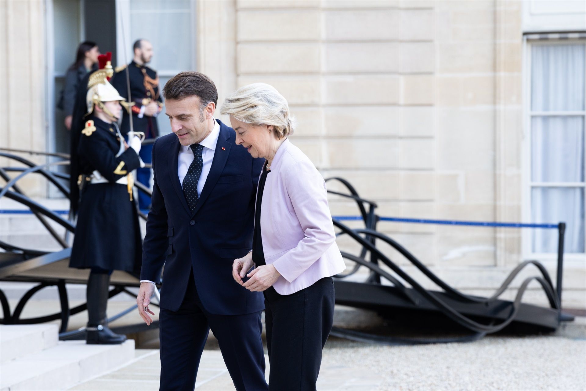 Emmanuel Macron i Ursula Von der Leyen, aquest dilluns a París.