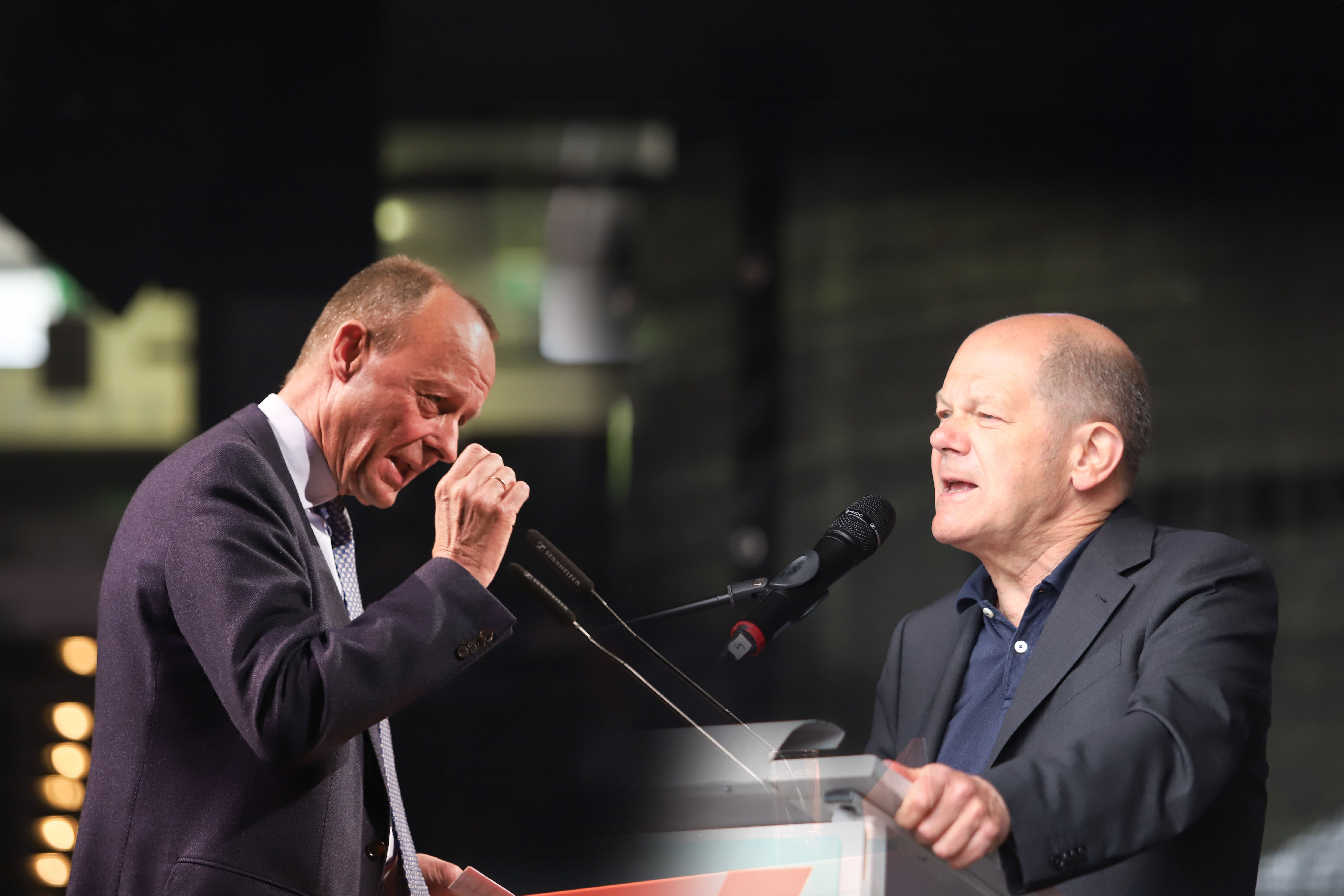 Friedrich Merz (CDU) i Olaf Scholz (SPD) lideren els partits fins ara majoritaris a Alemanya.