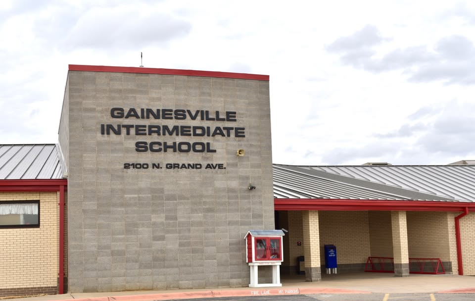 La Gainesville Intermediate School de Texas, on una alumna s'ha suicidat per bullying per l'estatus migratori de la família