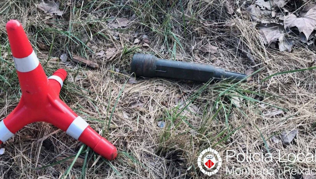 La granada que la Policia de Montcada i Reixac va trobar al Mas Duran