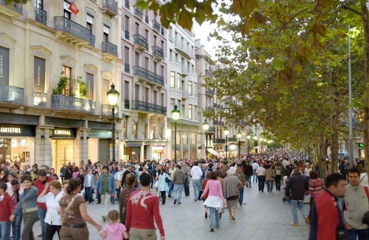 L'avinguda del Portal de l'Àngel és la via amb el lloguer més car de l'estat espanyol  