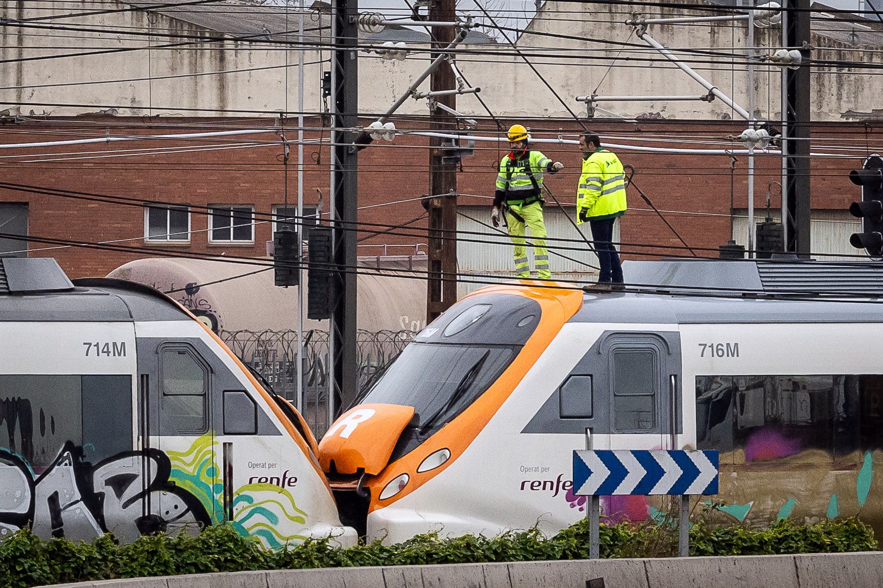 Operaris miren de resoldre els problemes de Rodalies, aquest divendres