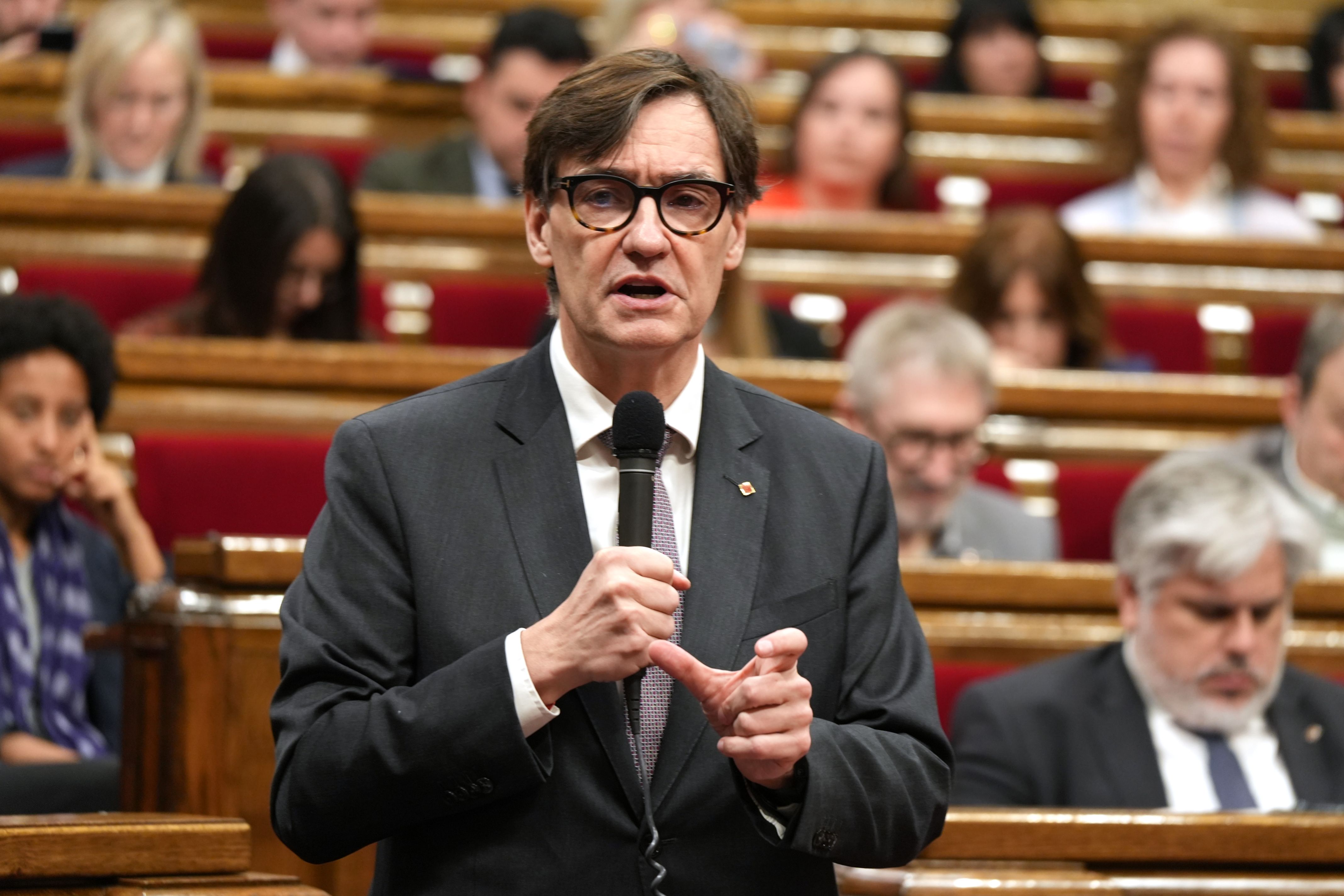 Salvador Illa, durant el ple del Parlament