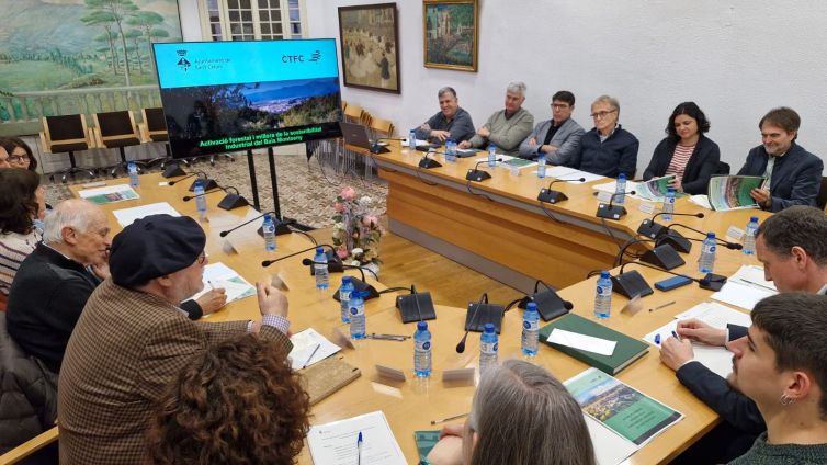 Reunió de treball a l'Ajuntament de Sant Celoni