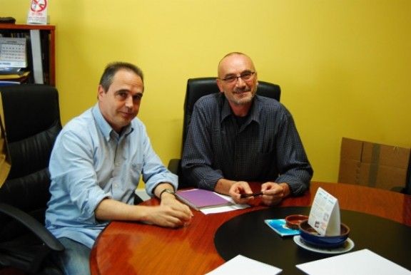 El candidat d'ICV per Girona, Marc Vidal, amb el secretari general de CCOO a Girona, Bartomeu Compte.