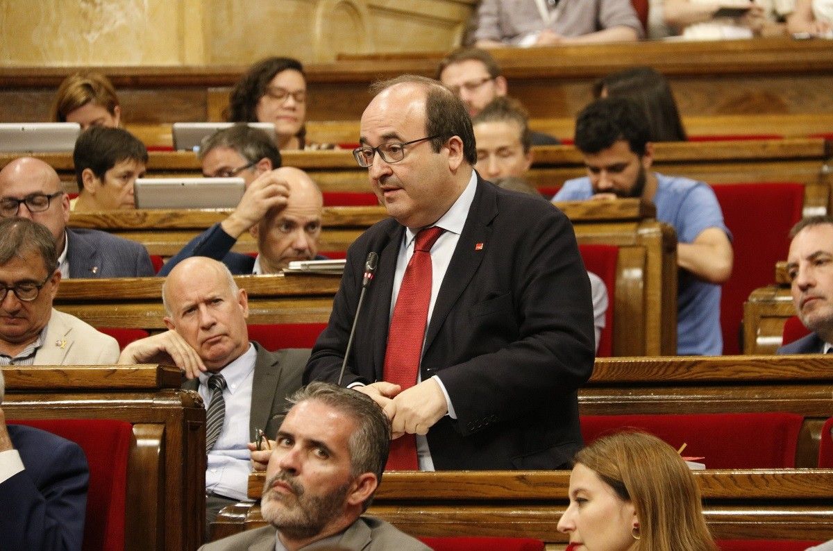 El president de la Generalitat, Quim Torra, durant el ple sobre la 