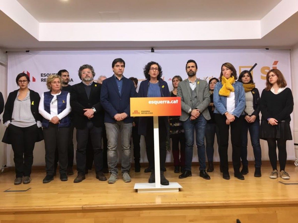 Marta Rovira, durant la roda de premsa d'aquest dilluns amb els membres de la candidatura d'ERC