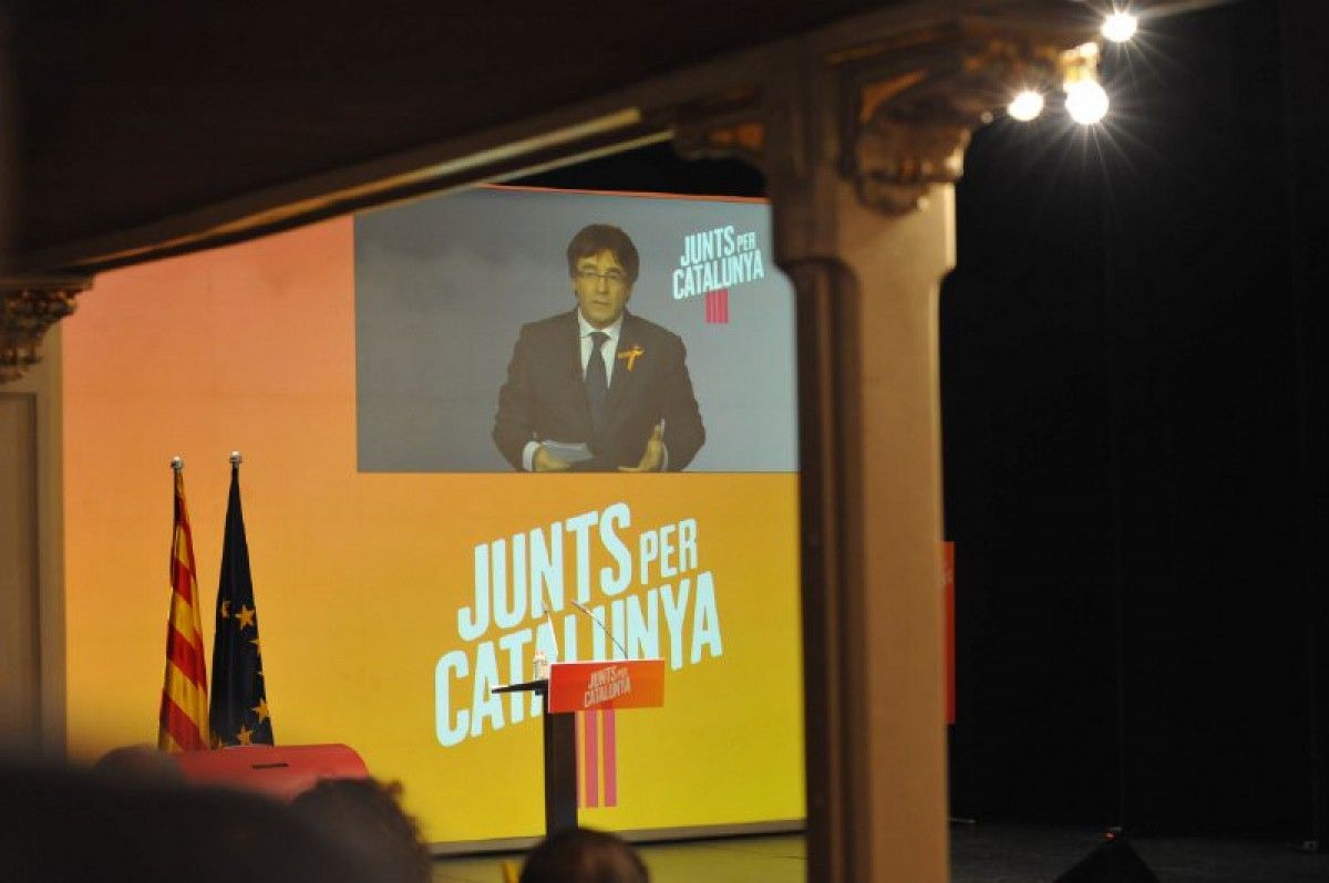 Carles Puigdemont intervé al míting de Junts per Catalunya a Reus